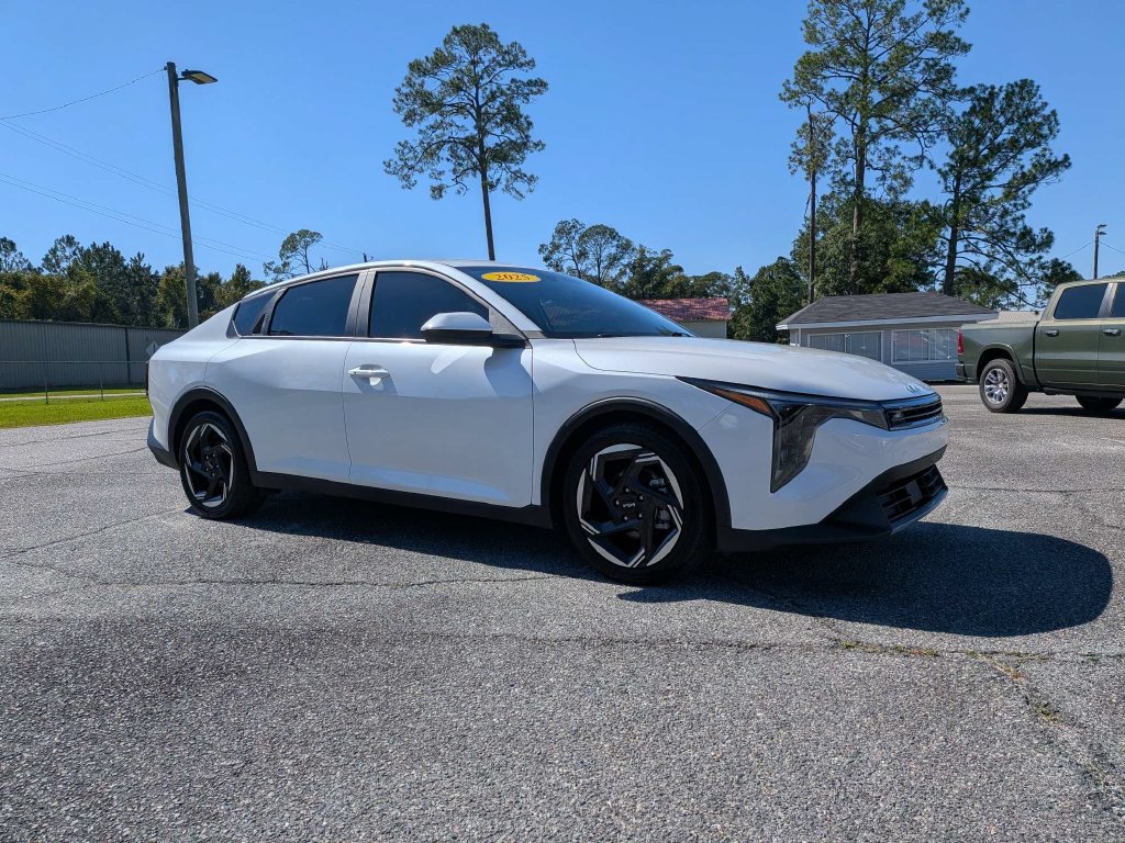 Used 2025 Kia K4 EX Sedan