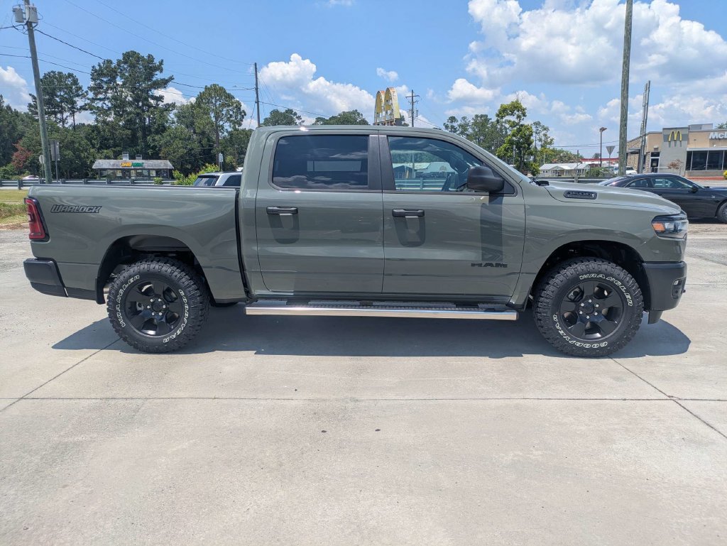 New 2026 Ram 1500 WARLOCK CREW CAB 4X4 5'7 BOX Pickup