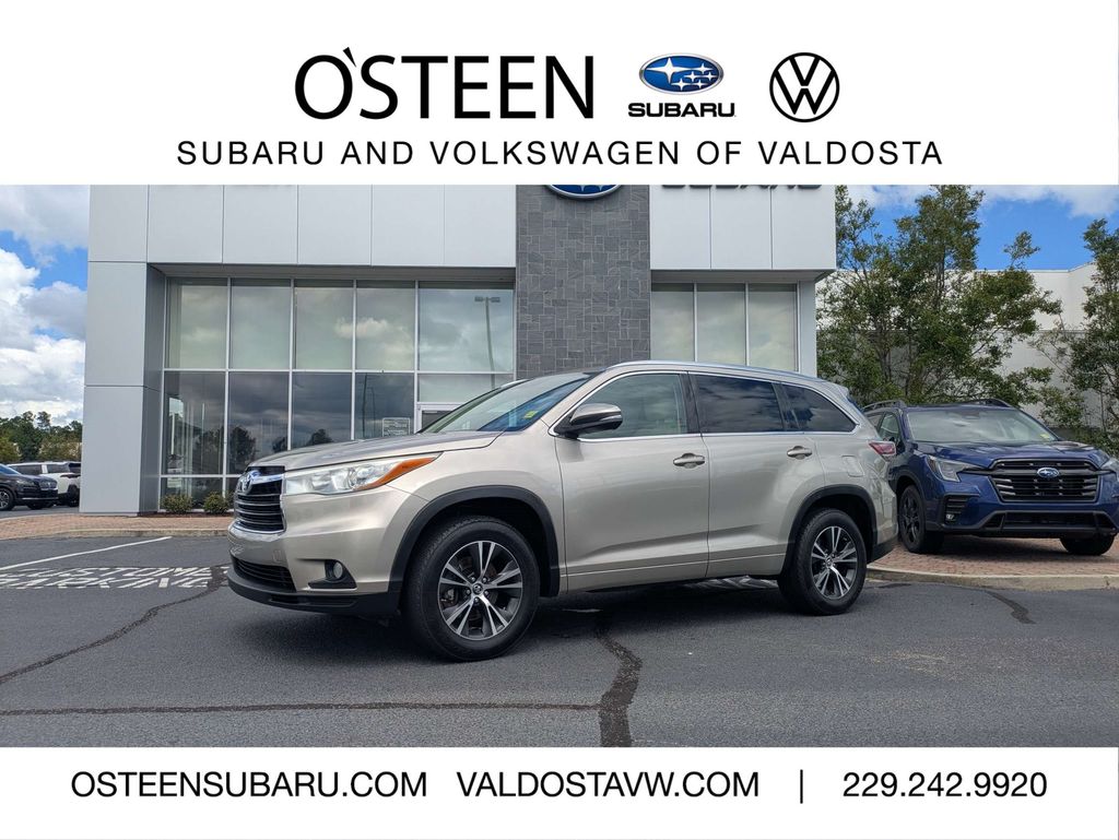 2016 Toyota Highlander