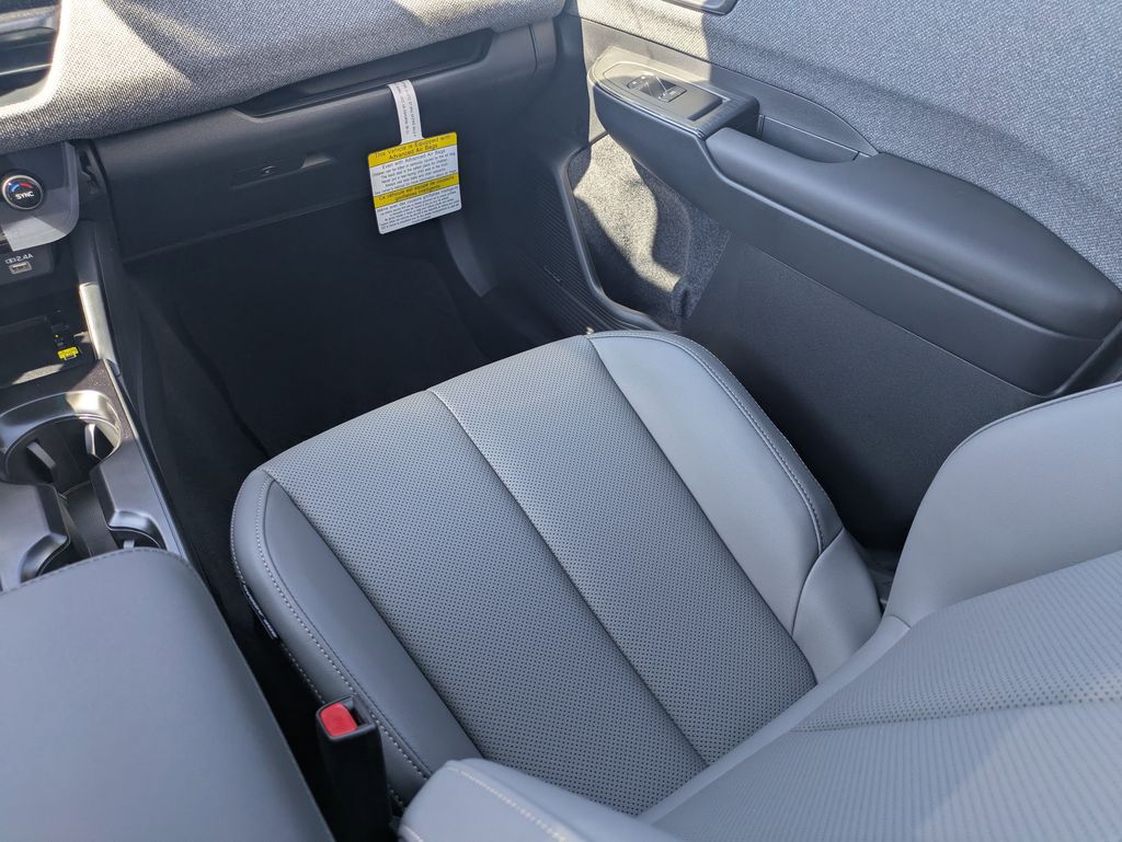 2026 Subaru Outback Limited - Photo 17