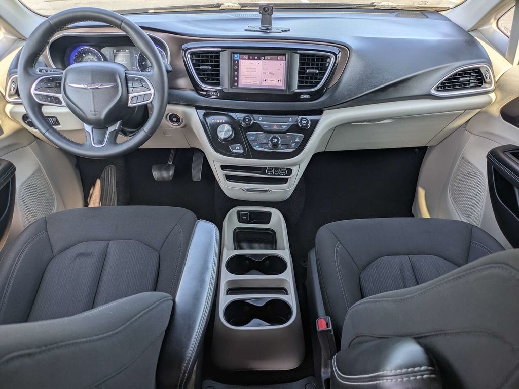 Used 2023 Chrysler Voyager LX Minivan/Van
