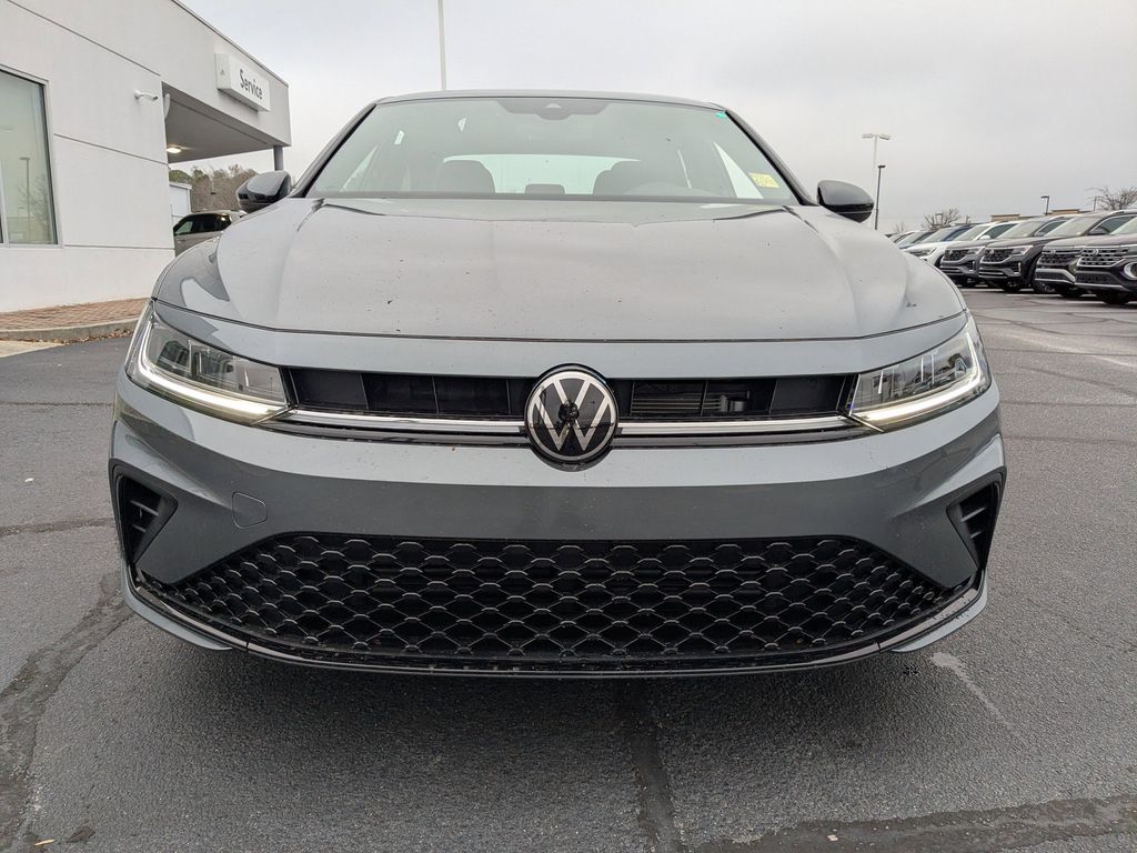 2026 Volkswagen Jetta Sport - Photo 10