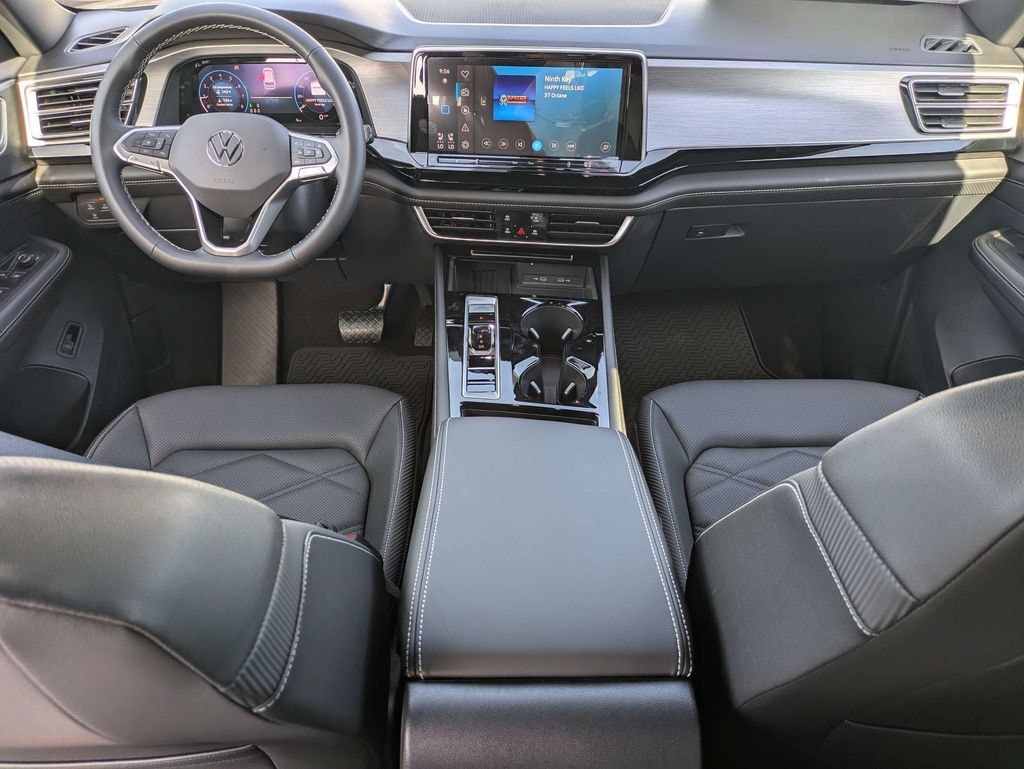 New 2026 Volkswagen Atlas Cross Sport SE w/Technology SUV