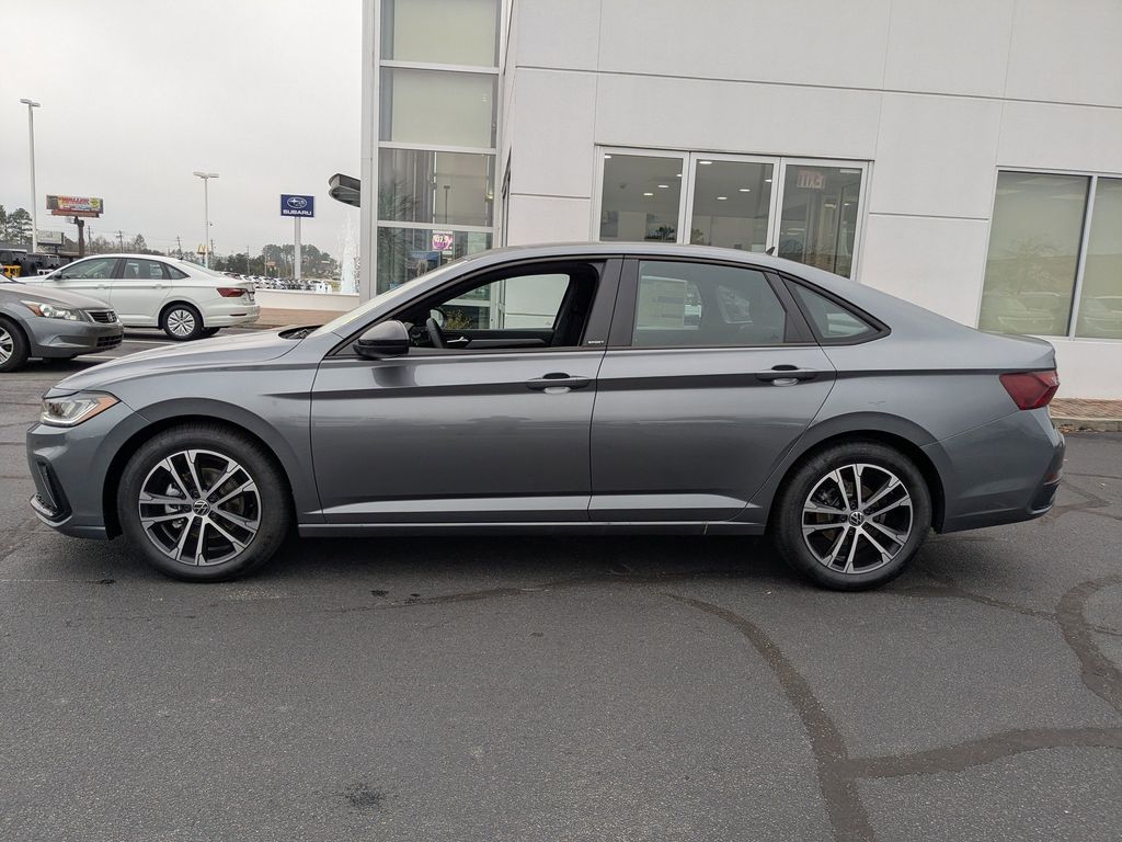 2026 Volkswagen Jetta Sport - Photo 8