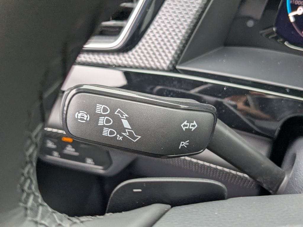 2026 Volkswagen Atlas Cross Sport SEL Premium R-LINE - Photo 31