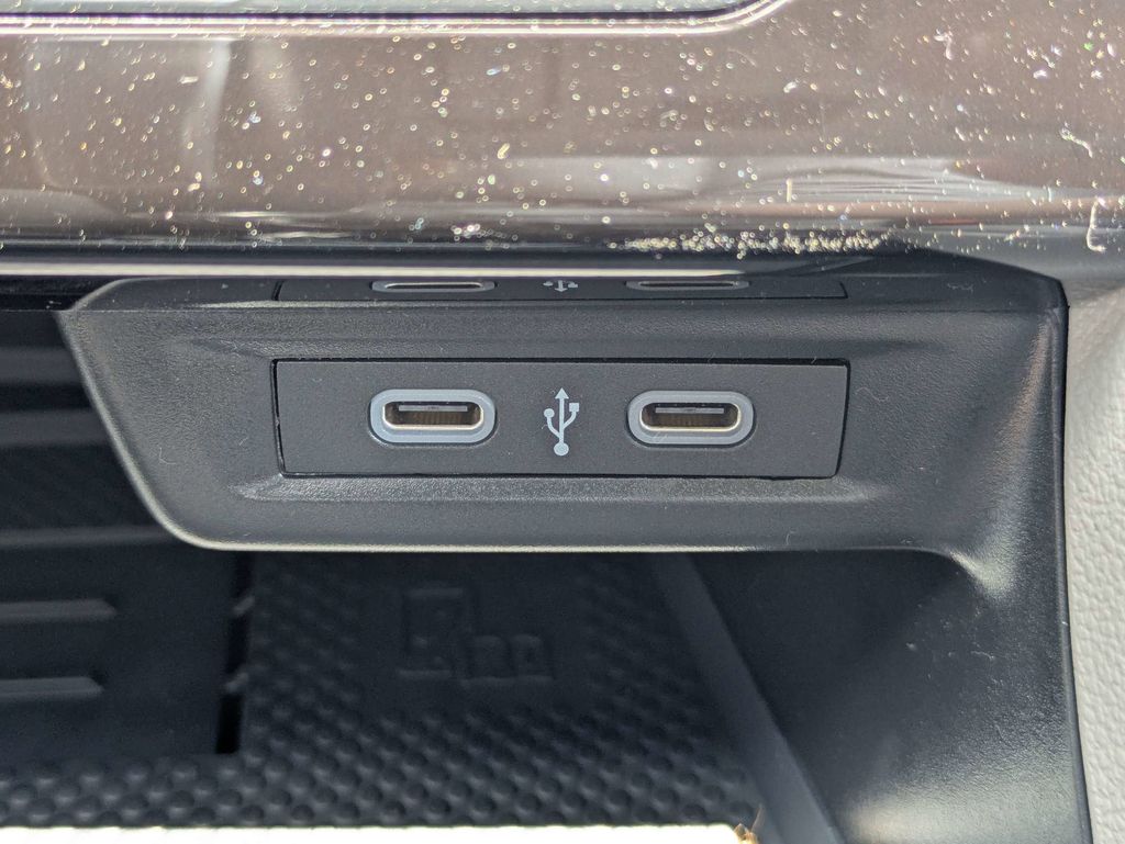 2026 Volkswagen Jetta SE - Photo 23