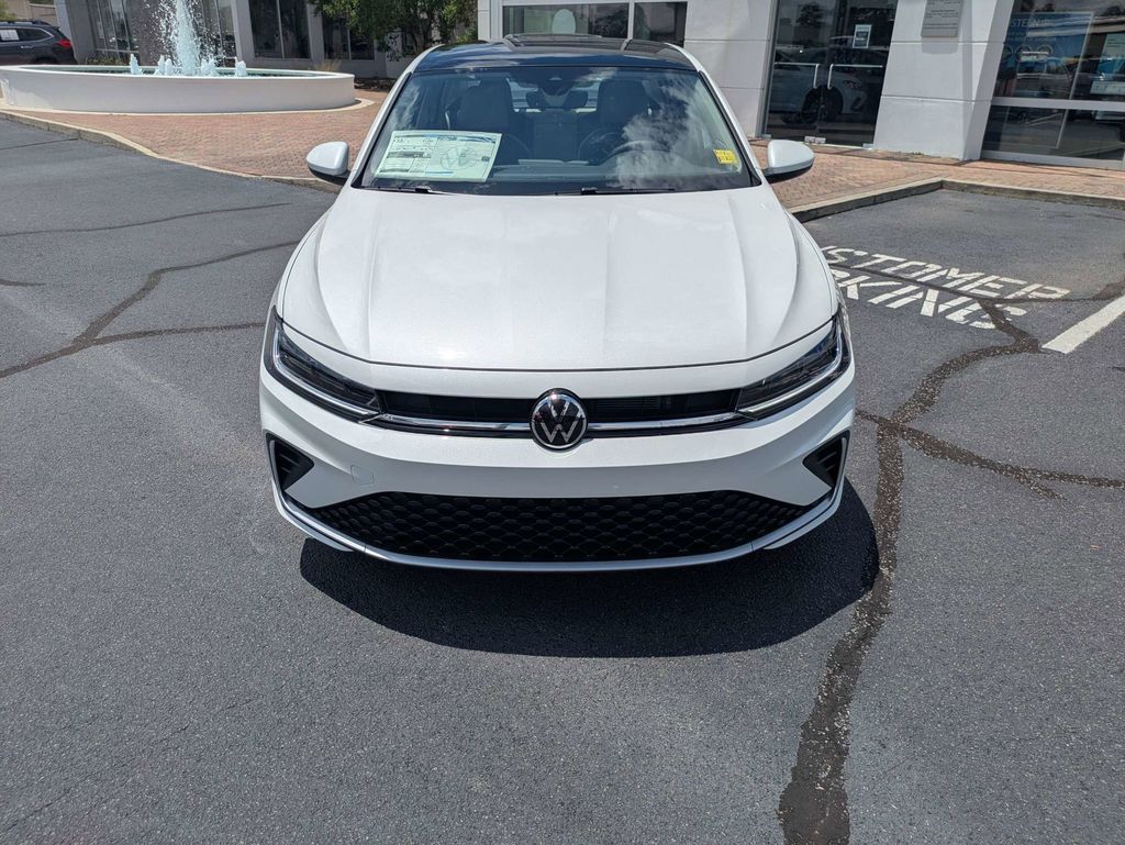 2026 Volkswagen Jetta SE - Photo 10