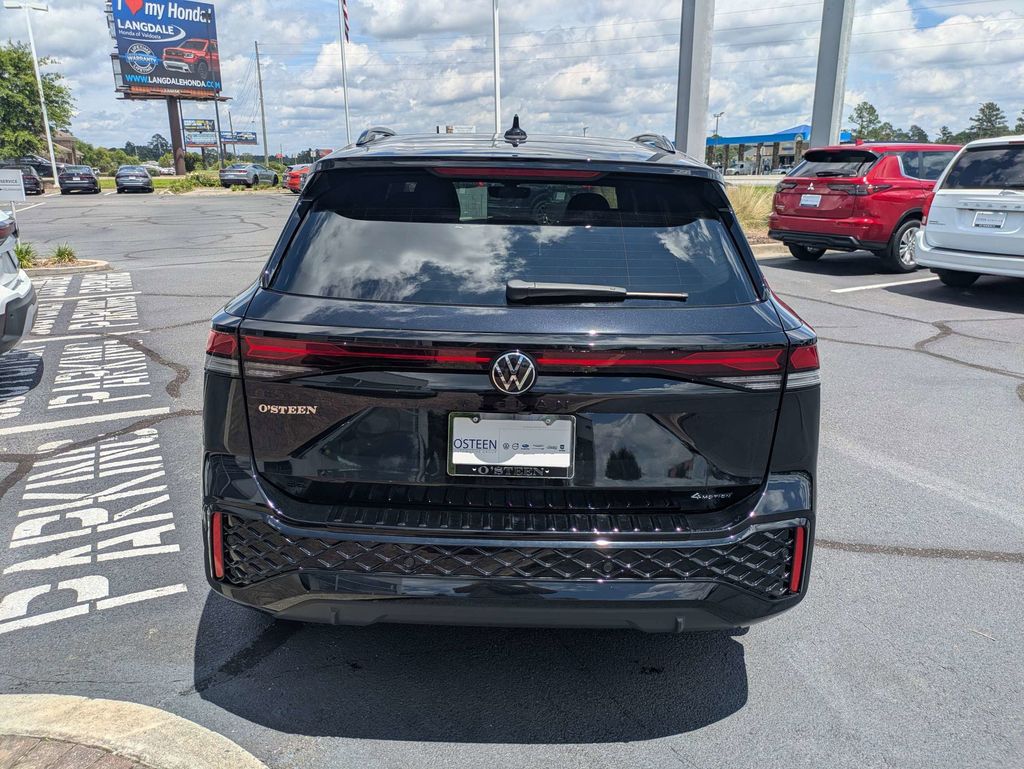 2026 Volkswagen Tiguan SE R-LINE BLACK - Photo 6