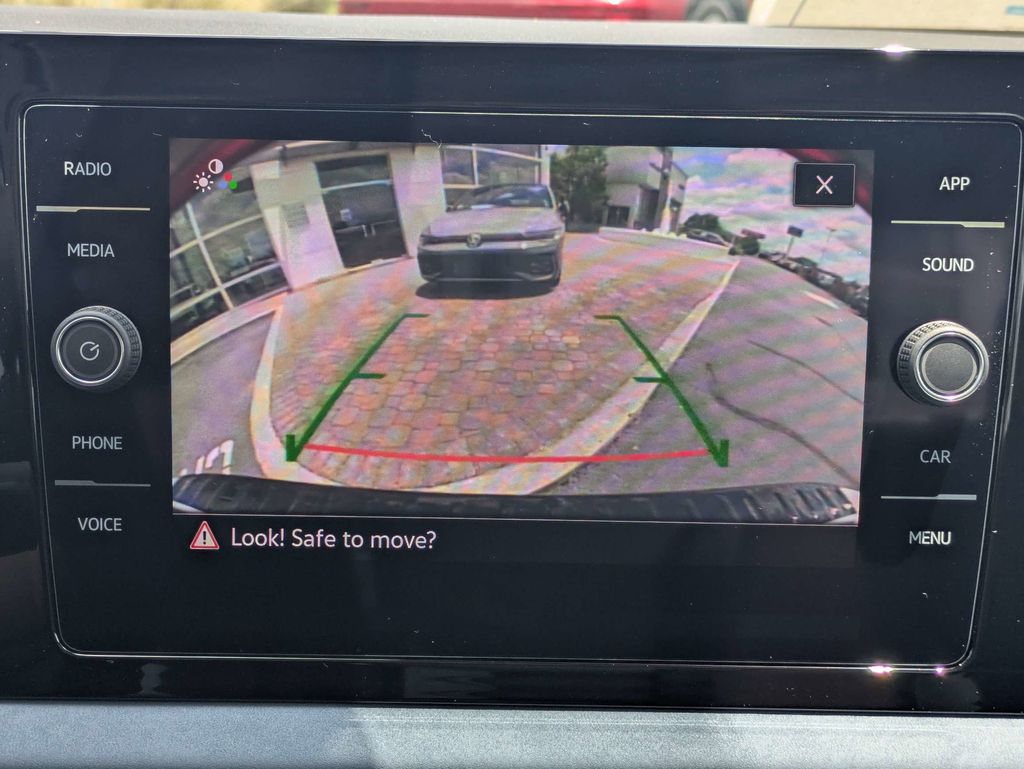 2026 Volkswagen Jetta SE - Photo 21