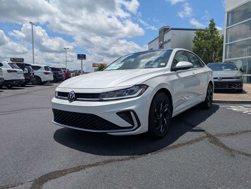 2026 Volkswagen Jetta SE - Photo 9