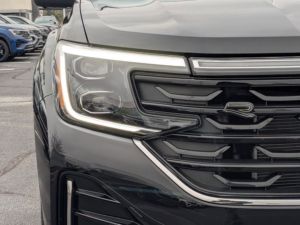 2026 Volkswagen Atlas Cross Sport SEL Premium R-LINE - Photo 11