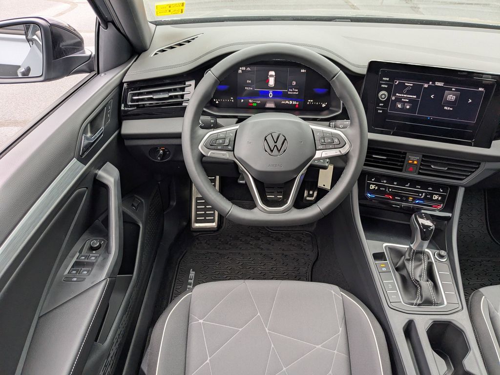 2026 Volkswagen Jetta Sport - Photo 15