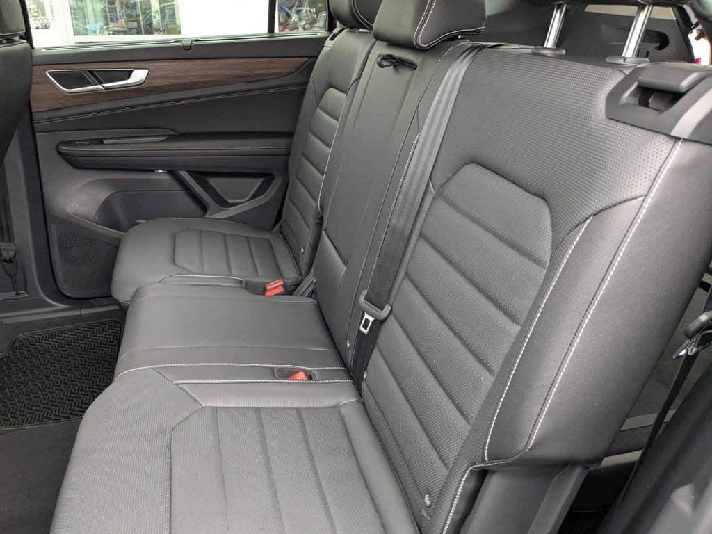 2026 Volkswagen Atlas SEL - Photo 16