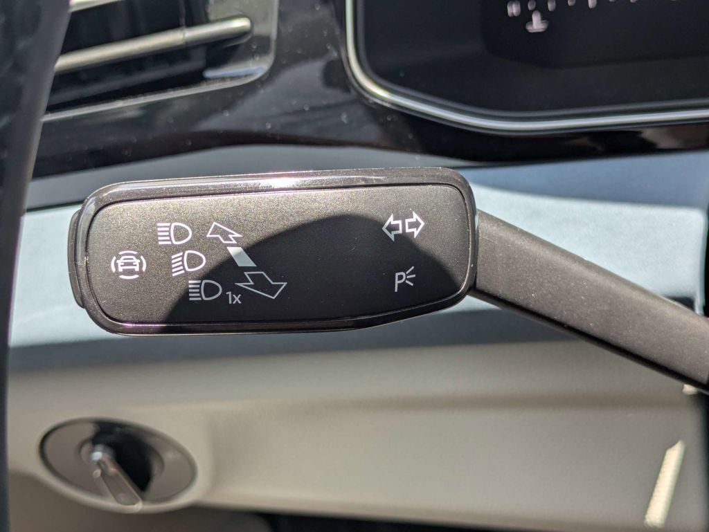 2026 Volkswagen Jetta SE - Photo 28