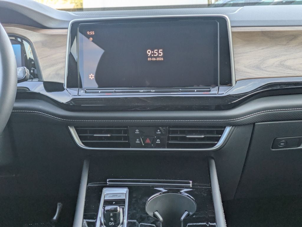 2026 Volkswagen Atlas SE w/Tech - Photo 23