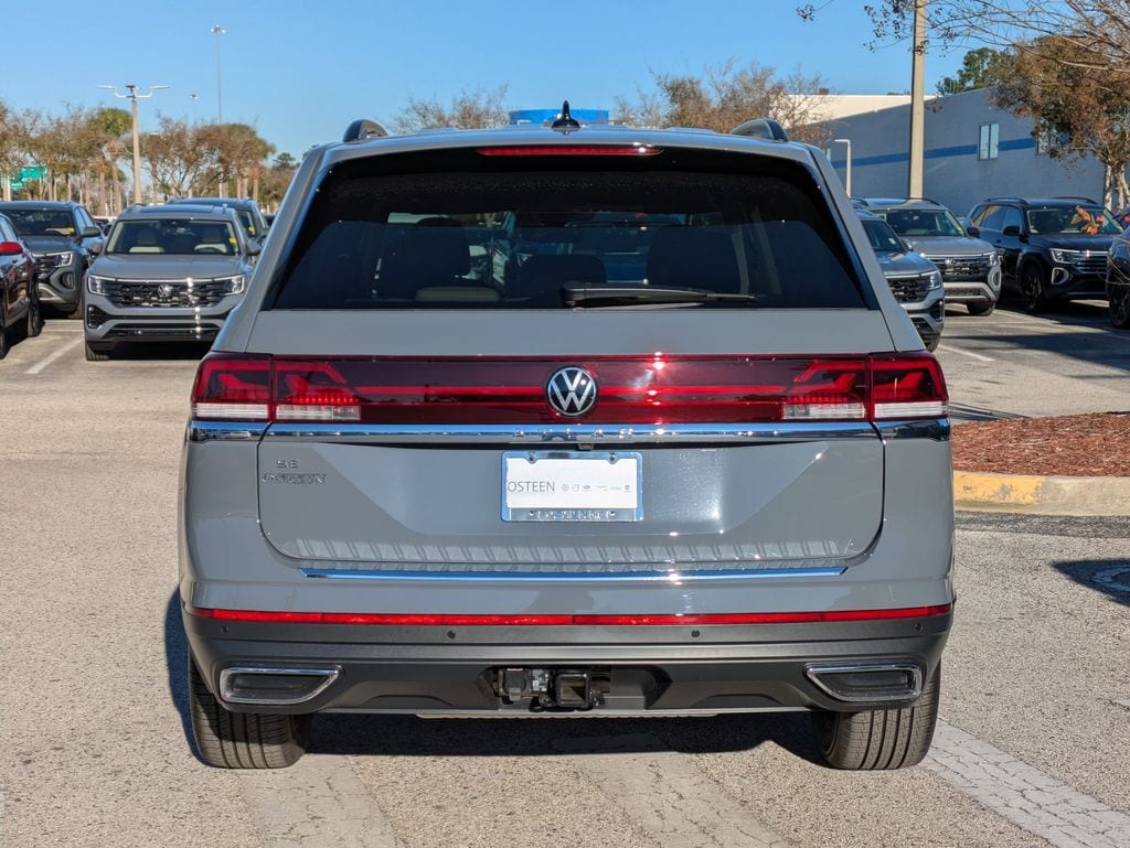 2026 Volkswagen Atlas SE w/Tech - Photo 5