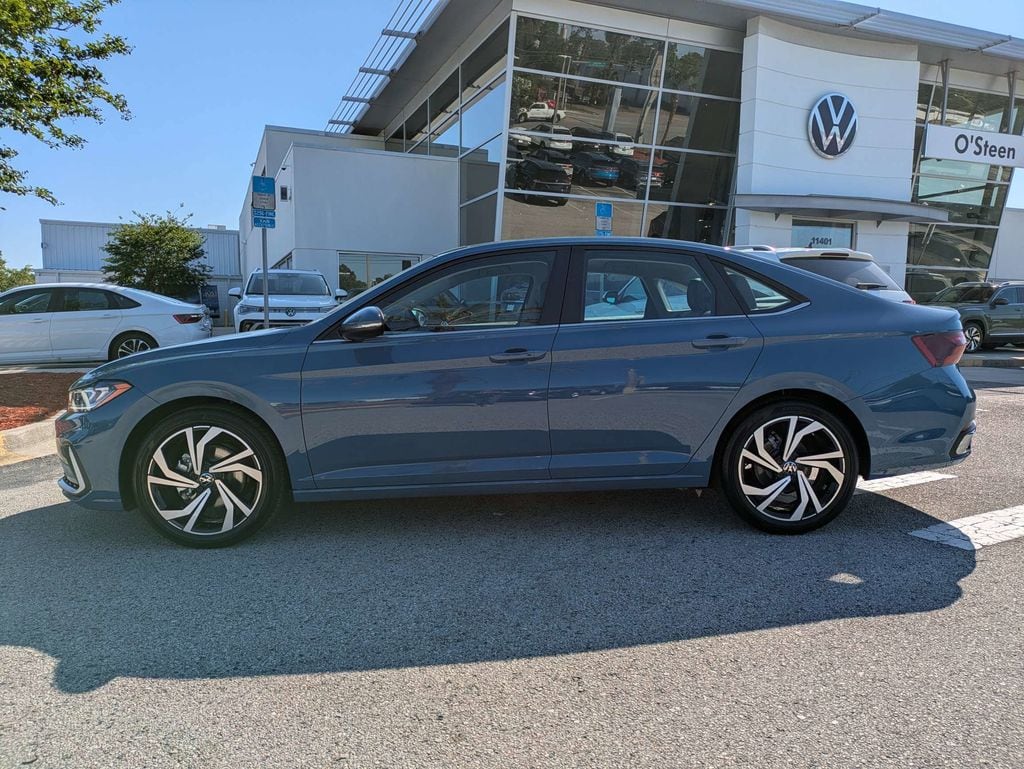 New 2026 Volkswagen Jetta 1.5T SEL Sedan