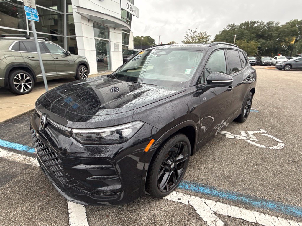 Certified 2026 Volkswagen Tiguan SE R-Line Black SUV