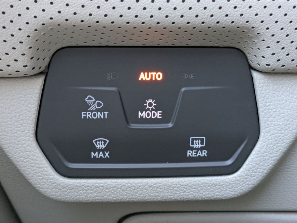 2026 Volkswagen Atlas SE w/Tech - Photo 33