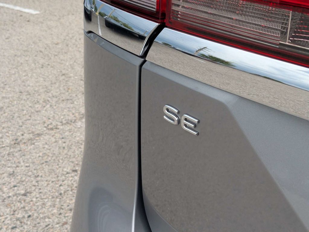 2026 Volkswagen Atlas SE - Photo 15