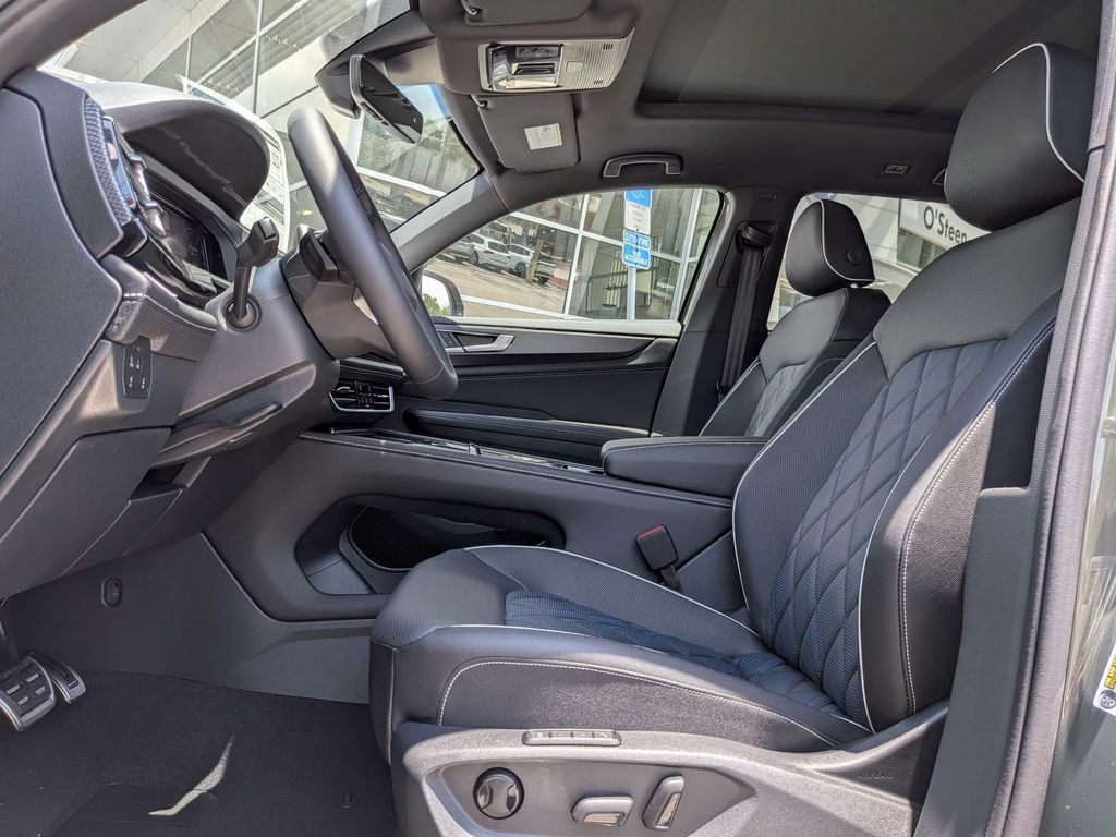 New 2026 Volkswagen Atlas Cross Sport SEL Premium R-Line SUV