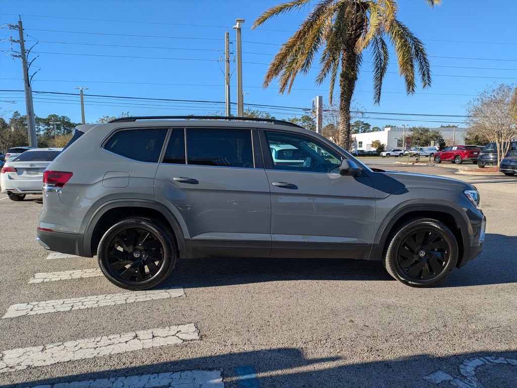 2026 Volkswagen Atlas SE w/Tech - Photo 7