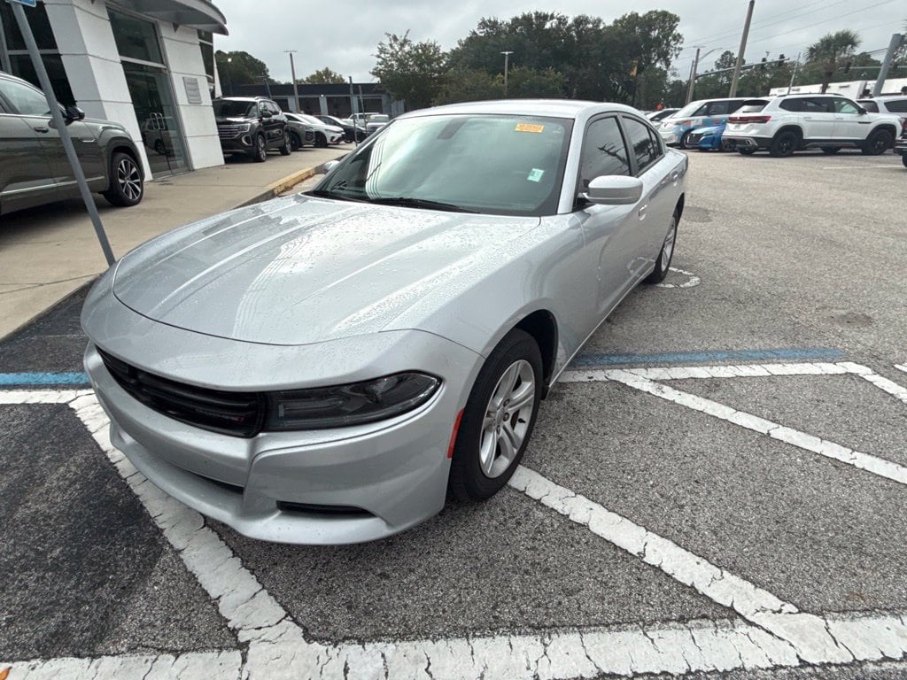Used 2019 Dodge Charger SXT Sedan