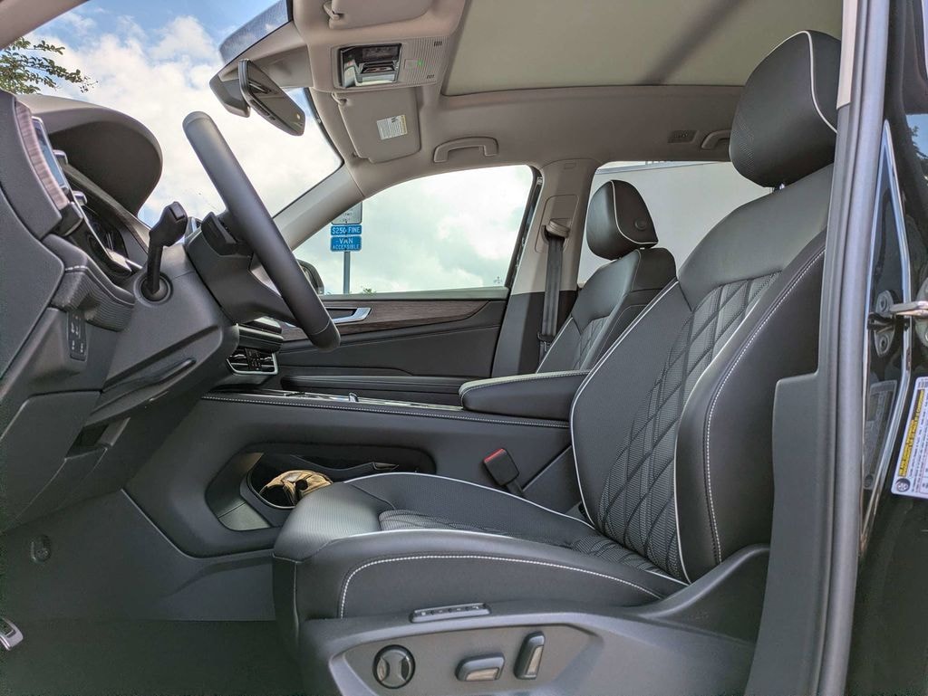 New 2026 Volkswagen Atlas SEL Premium R-Line SUV