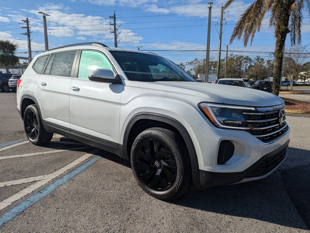 2026 Volkswagen Atlas SE w/Tech - Photo 8