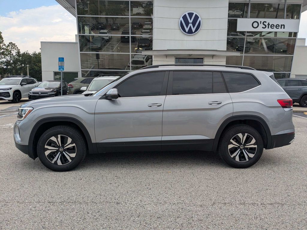 New 2026 Volkswagen Atlas SE SUV