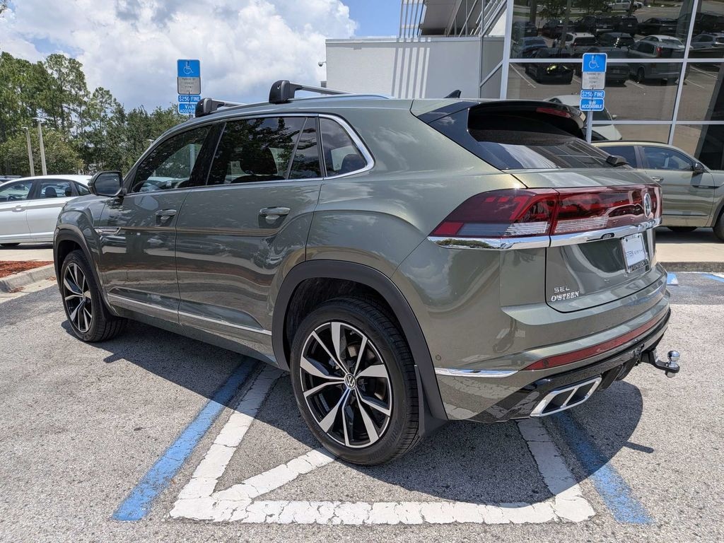 New 2026 Volkswagen Atlas Cross Sport SEL Premium R-Line SUV