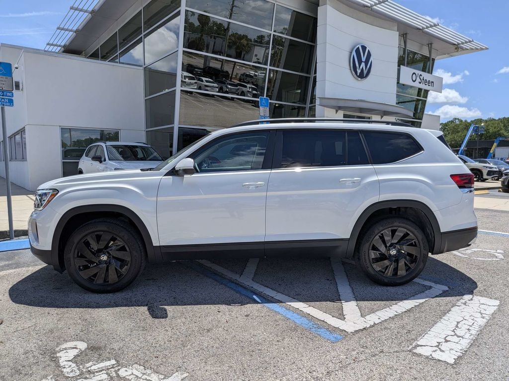 New 2026 Volkswagen Atlas SE w/Technology SUV