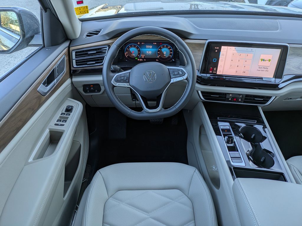 2026 Volkswagen Atlas SE w/Tech - Photo 21