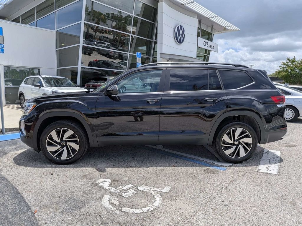 New 2026 Volkswagen Atlas SE w/Technology SUV
