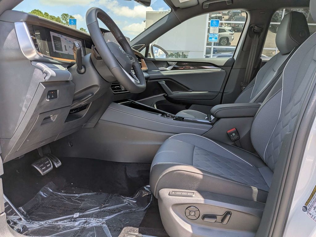 New 2026 Volkswagen Tiguan SEL R-Line Turbo SUV