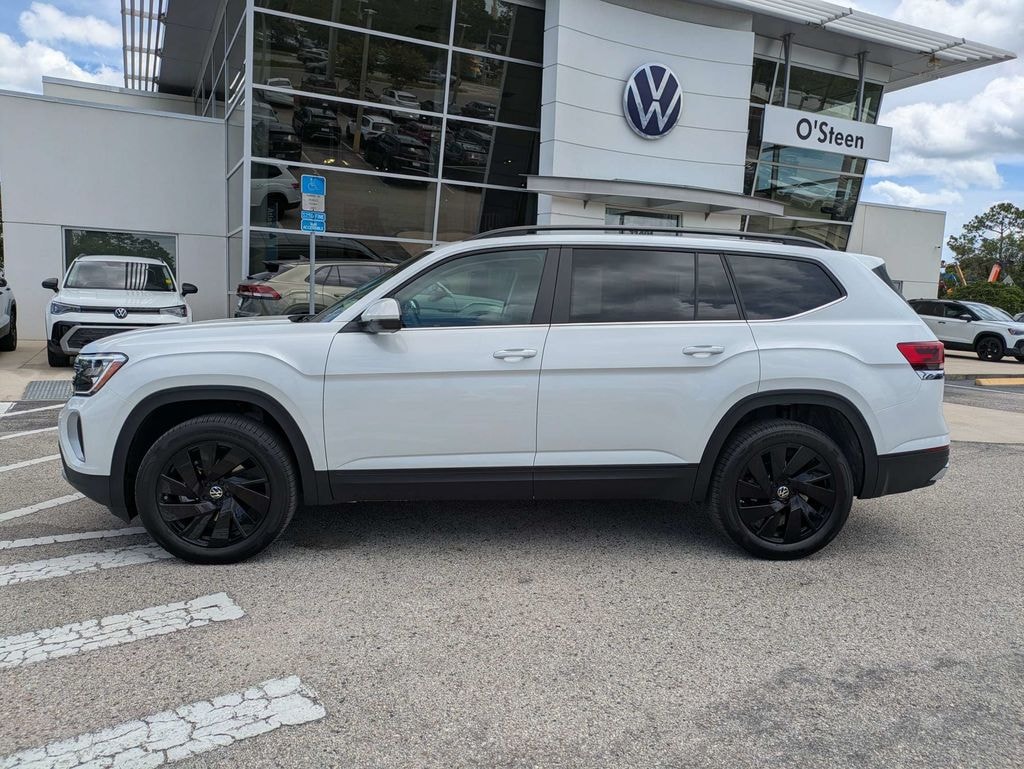 New 2026 Volkswagen Atlas SE w/Technology SUV