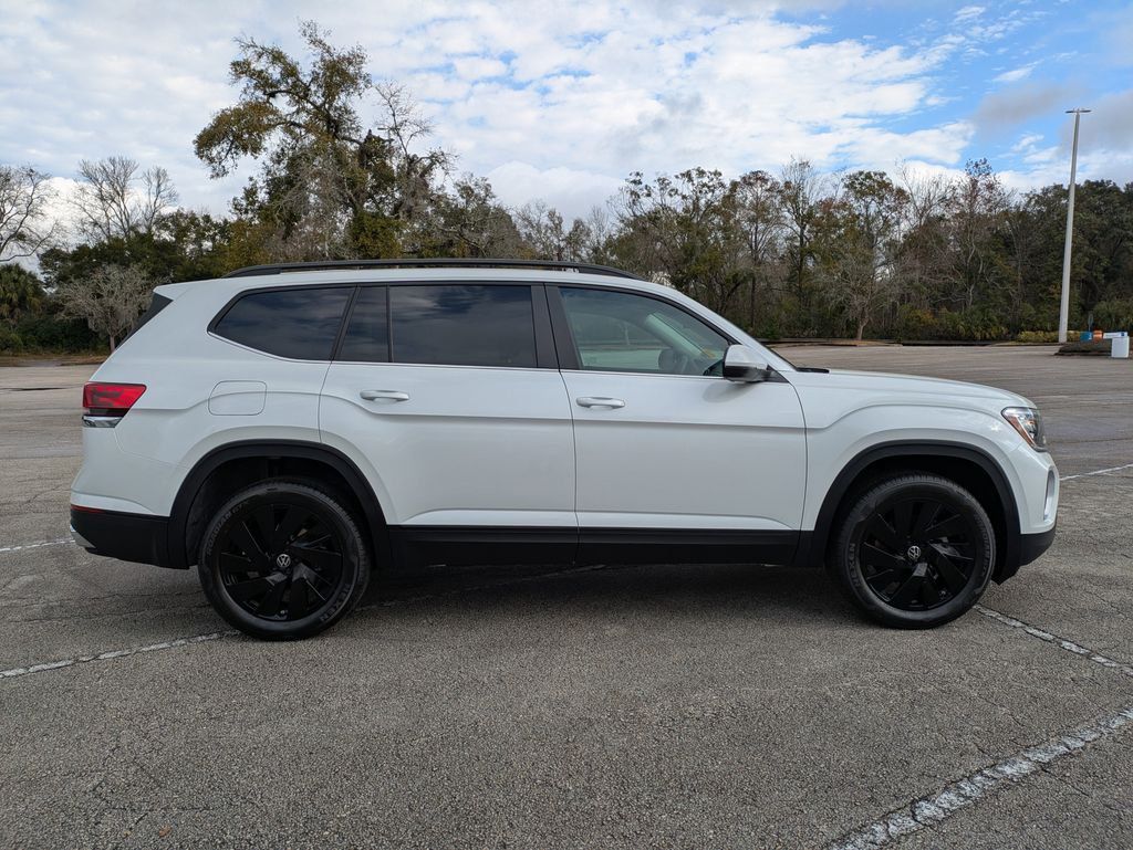 2026 Volkswagen Atlas SE w/Tech - Photo 7