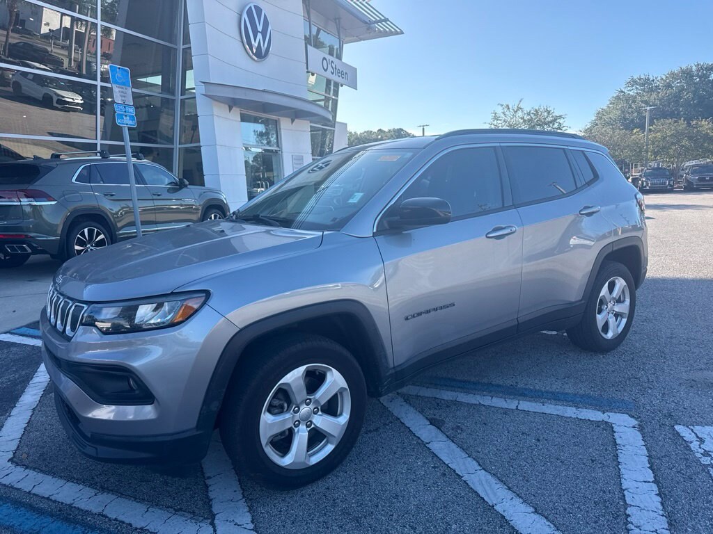 Used 2022 Jeep Compass Latitude SUV