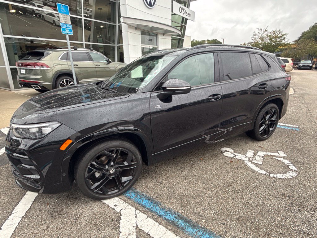 Certified 2026 Volkswagen Tiguan SE R-Line Black SUV