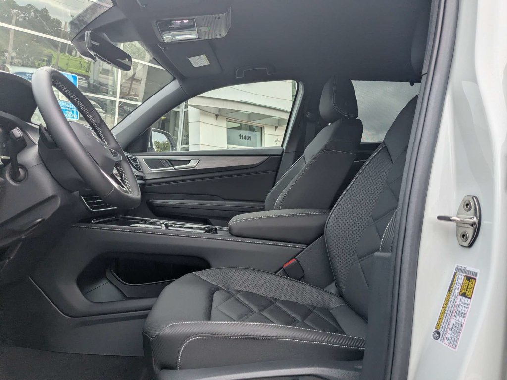 New 2026 Volkswagen Atlas Cross Sport SE w/Technology SUV