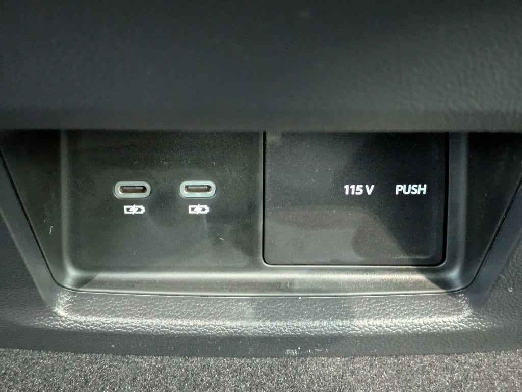 2026 Volkswagen Atlas SE w/Tech - Photo 19