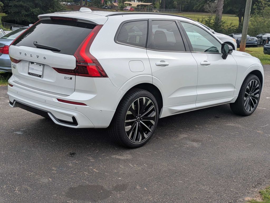 2026 Volvo XC60 Ultra - Photo 6