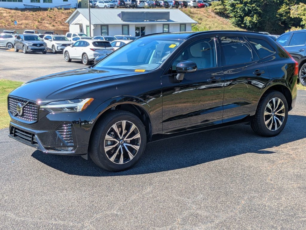 Used 2025 Volvo XC60 B5 Plus SUV