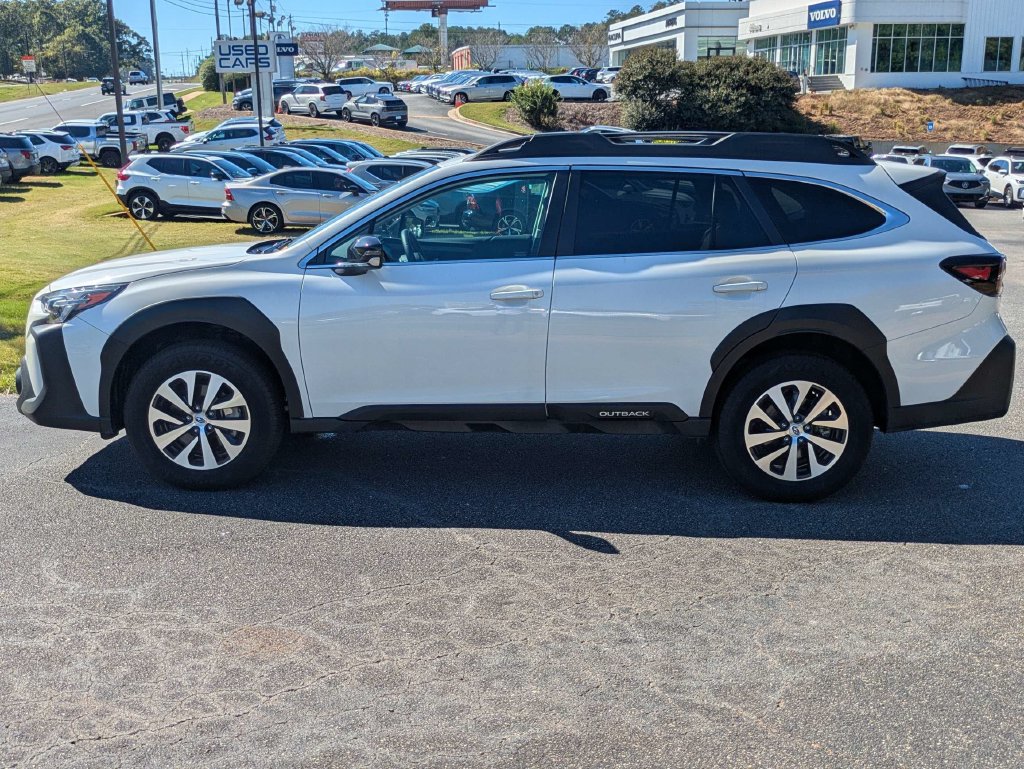 Used 2025 Subaru Outback Premium SUV