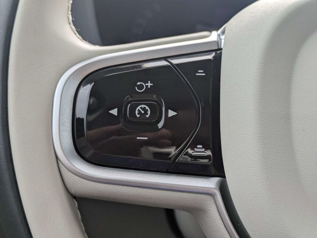 2026 Volvo XC60 Ultra - Photo 27