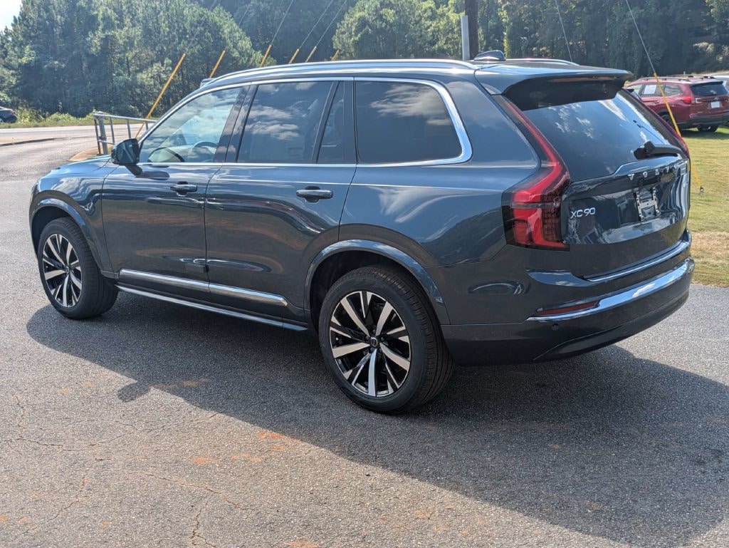 New 2027 Volvo XC90 B5 Core SUV