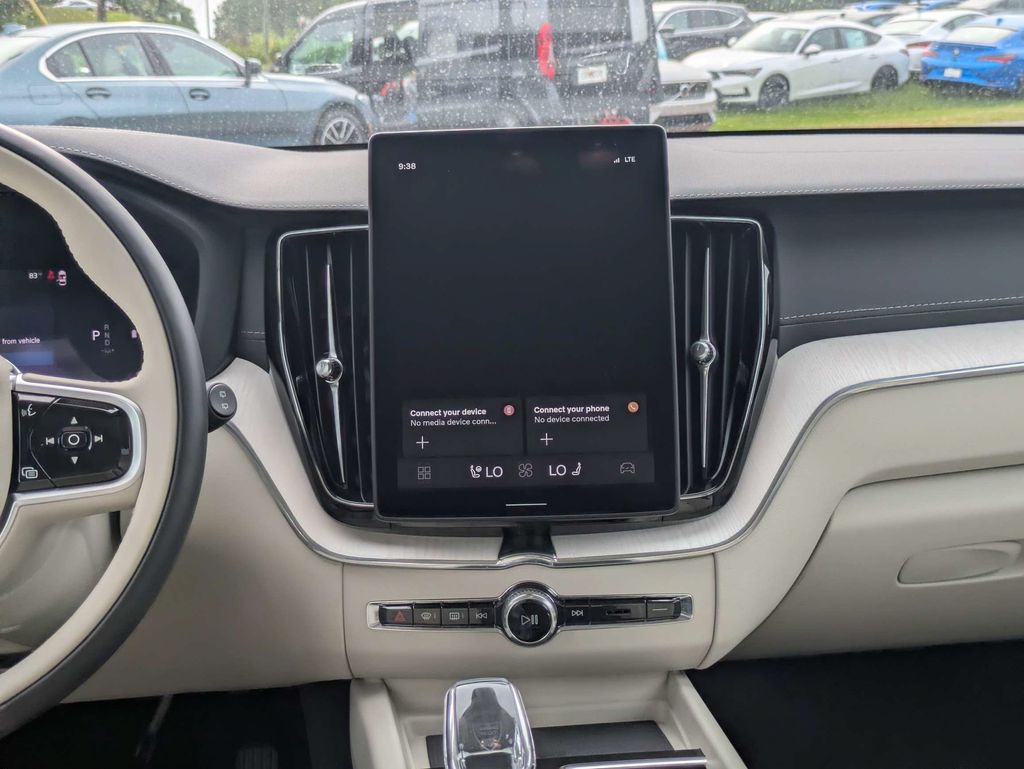 2026 Volvo XC60 Ultra - Photo 19