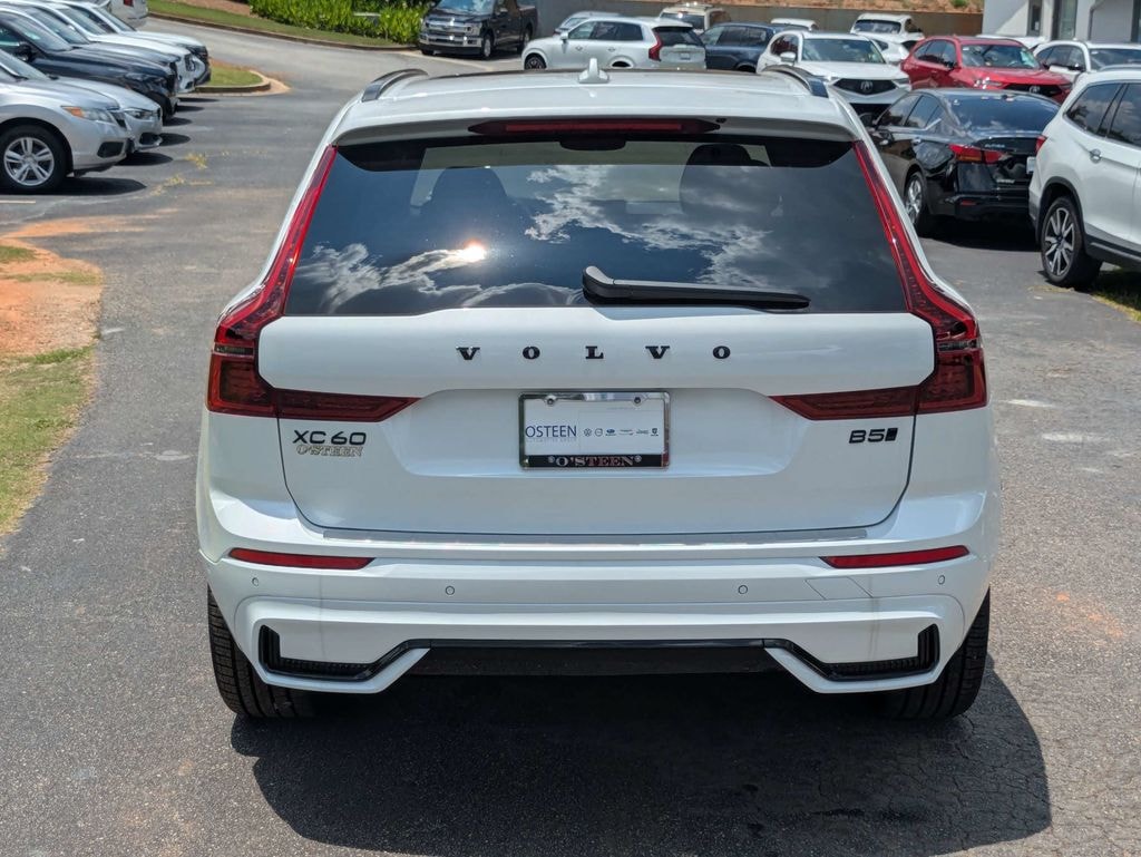 New 2026 Volvo XC60 B5 Ultra Black Edition SUV