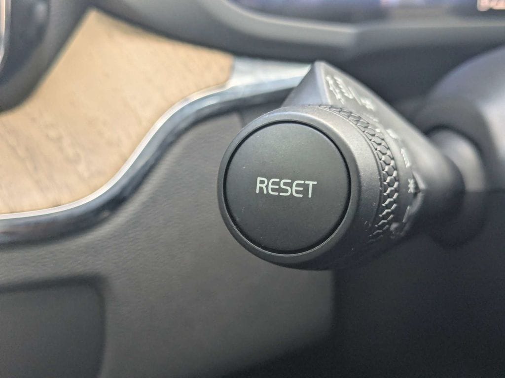 2026 Volvo XC60 Core - Photo 35