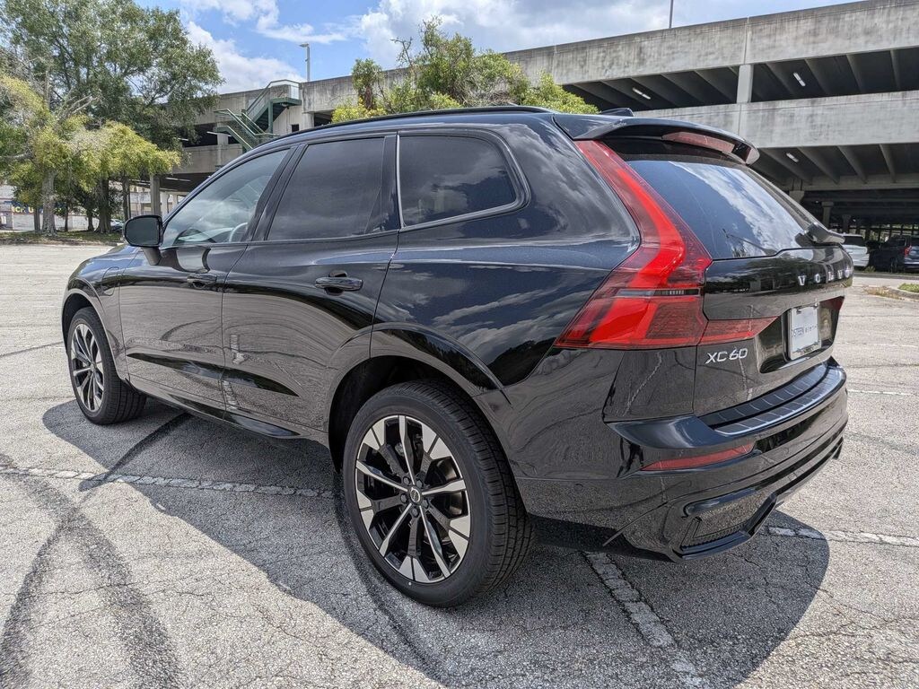 New 2026 Volvo XC60 plug-in hybrid T8 Plus SUV